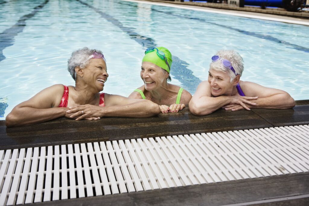 Senior women enjoying swimming as part of a healthy lifestyle.